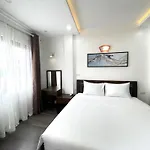 Moon Hotel Apt Pham Tuan Tai